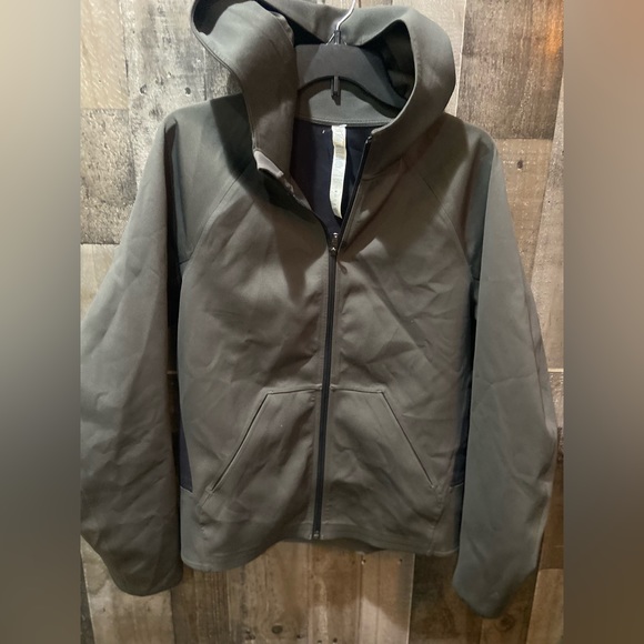 Men Full Zip - Lulemon Jacket - Picture 2 of 13